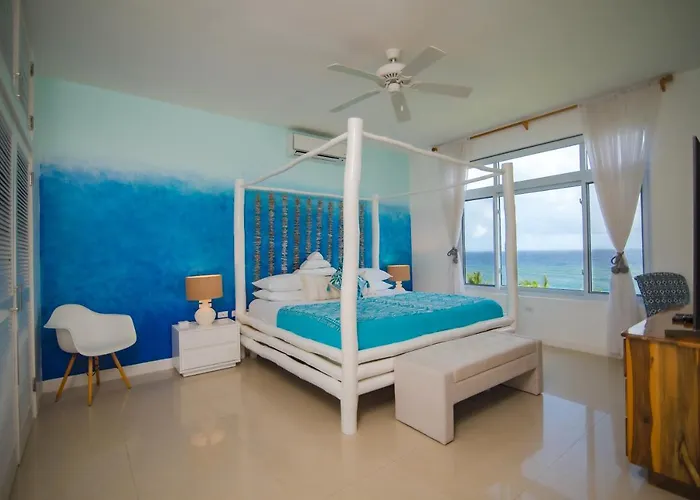 Penthouse At Whispering Seas Ocho Rios